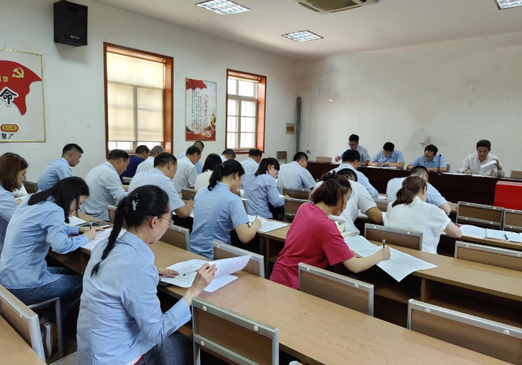 曲阜市三孔文旅支部組織全體黨員干部進(jìn)行了黨史知識(shí)測試活動(dòng)